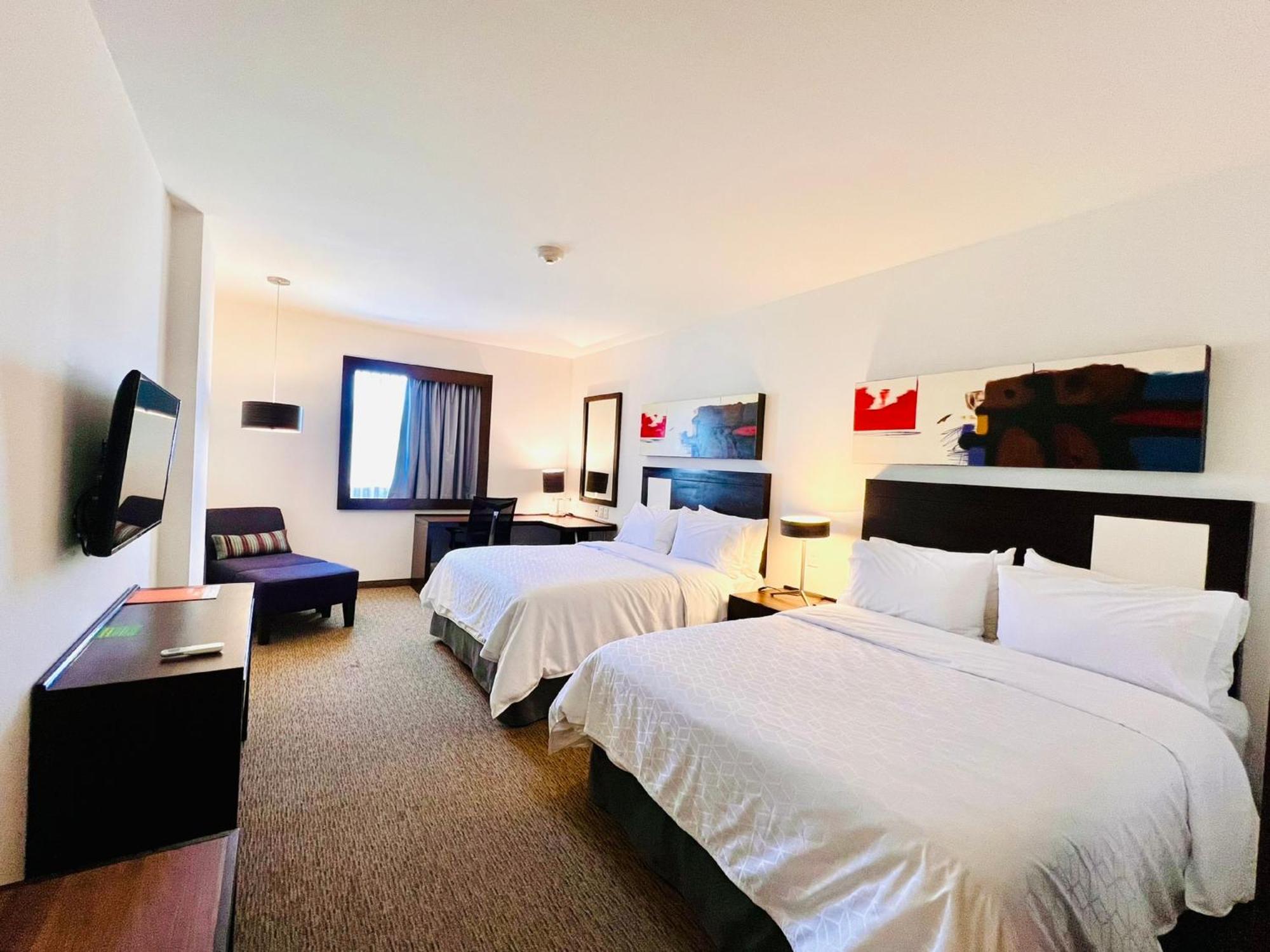 Holiday Inn Guadalajara Patria-Universidad By Ihg Zapopan Dış mekan fotoğraf